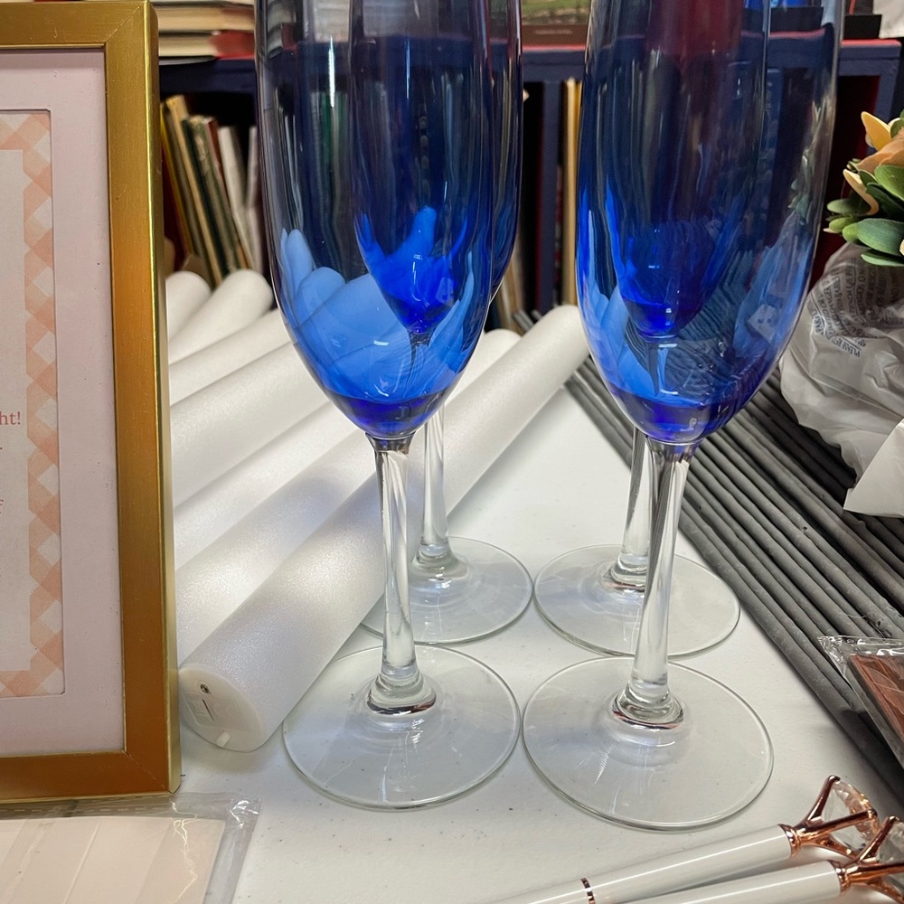 Set of Blue Champagne Flutes